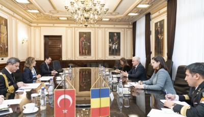 Meeting between Minister of National Defence and the Ambassador of Turkey to Bucharest