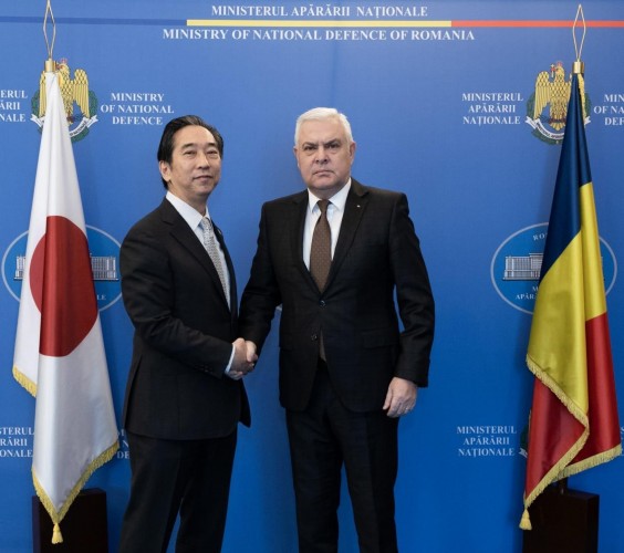 Defence Minister’s meeting with the Ambassador of Japan to Bucharest