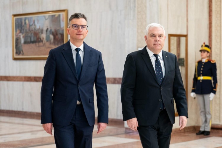 Defence Minister’s meeting with his Slovenian counterpart, in Bucharest
