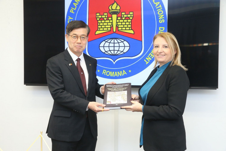 The visit of the Chairman of the Korean Institute for Defence Analysis (KIDA) to MoND 