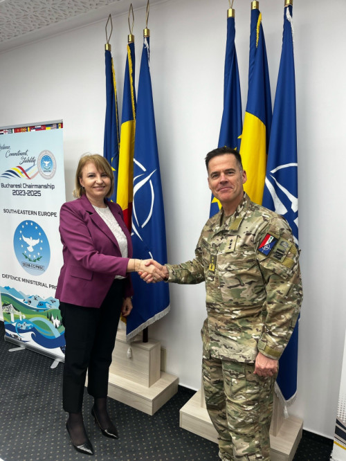 Commander of the NATO Mission in Iraq met with the MoND leadership 