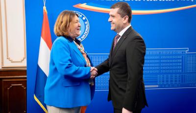 Defence Minister Miruță’s meeting with the Ambassador of the Kingdom of the Netherlands to Bucharest, at the MoND Headquarters